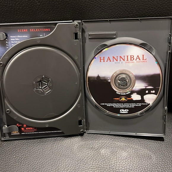Hannibal DVD - Picture 4 of 5